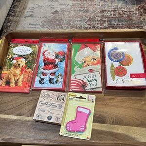 22 Hallmark Money/Gift Card Holder 16 Christmas Cards, Post-it Tags, Wood Stamps